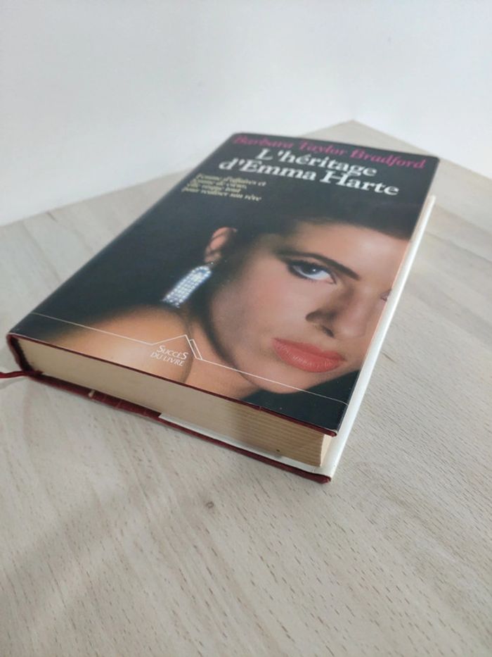 Livre grand format l'héritage d'Emma Harte Barbara Taylor Bradford - photo numéro 5