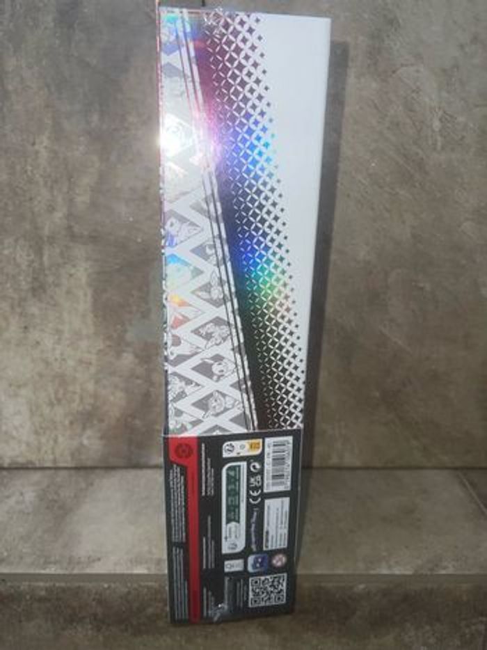 Coffret super premium collection evolutions prismatiques EV 8.5 - photo numéro 6