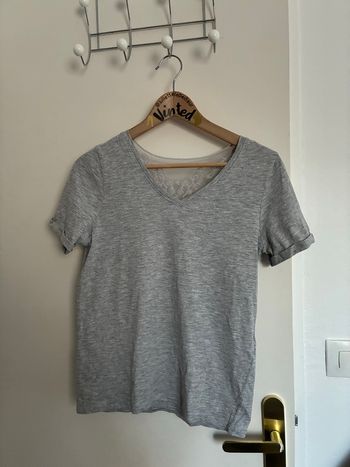 Tee-shirt gris avec dos dentelle Naf Naf Taille S