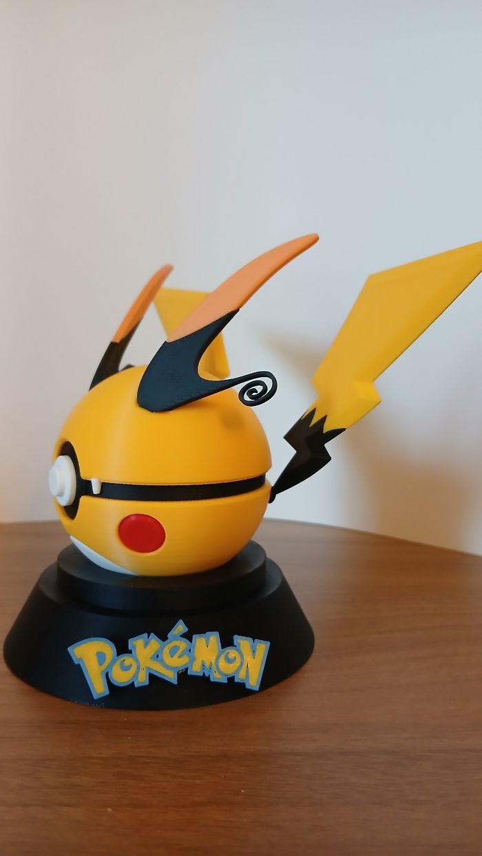 Pokeball Mega Raichu X - photo numéro 2