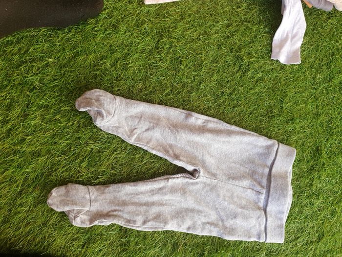 Lot bas pijama avec pied et bas pour tenue - photo numéro 6