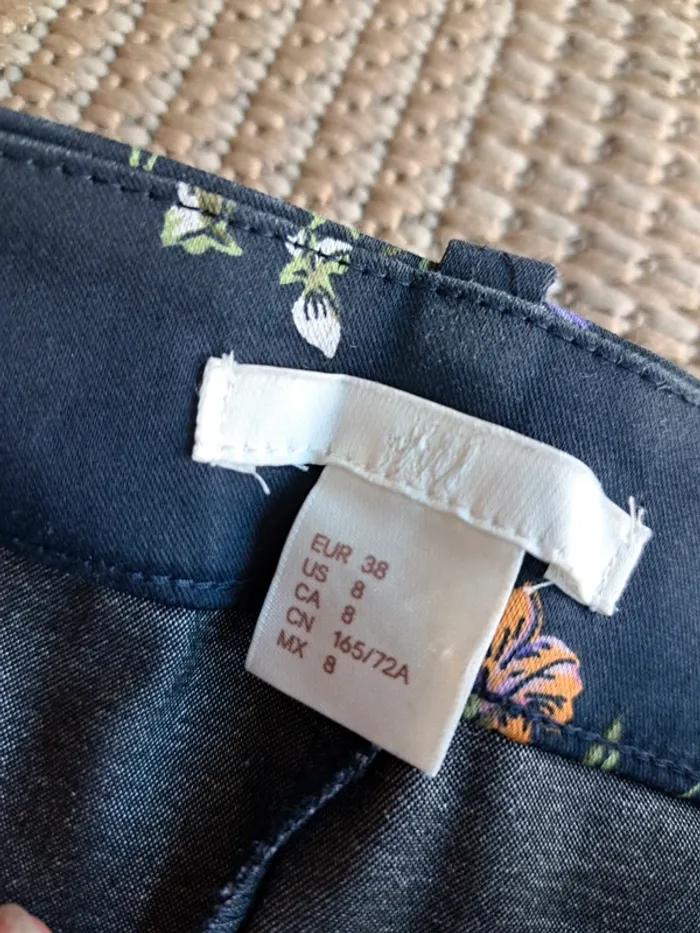 Pantalon fleuri H&M - photo numéro 3