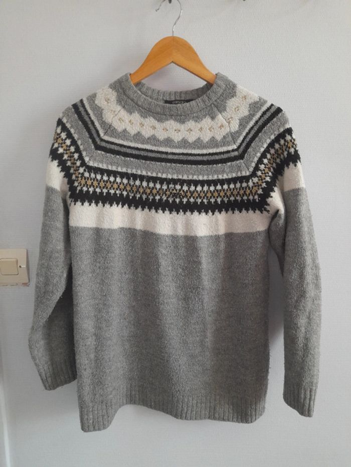 Pull Esmara