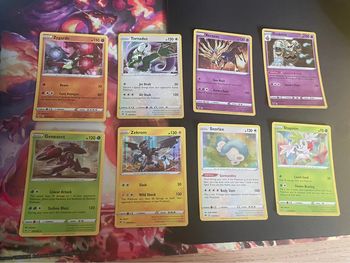 Lot holographique Vivid voltage (anglais)