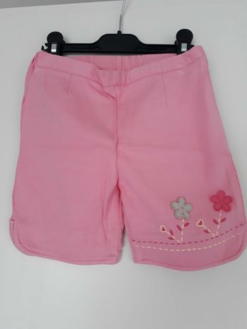 Short rose 2 ans