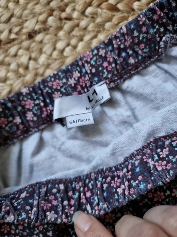 Jupe fleurie la halle 6 ans - photo numéro 2