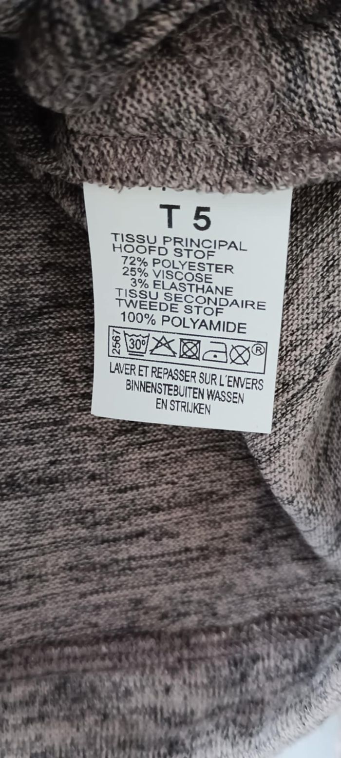 T-shirt Haut manches longues Armand Thiery Taille 5 - photo numéro 9
