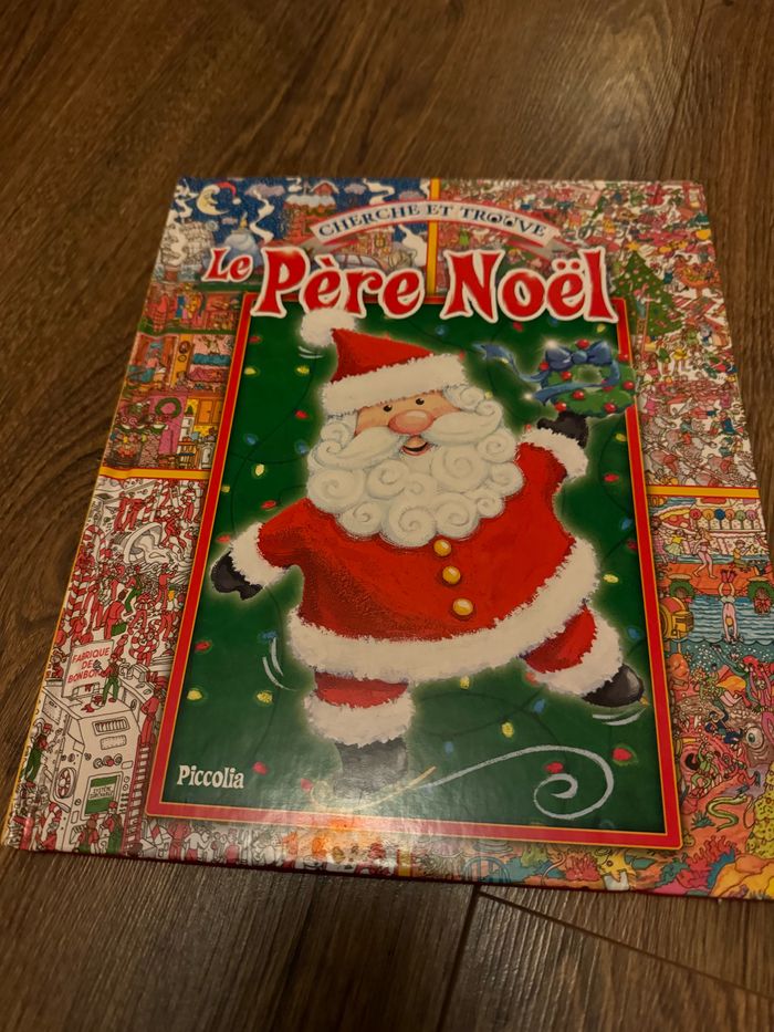 Cherche et tu trouve le Père Noël Piccolia