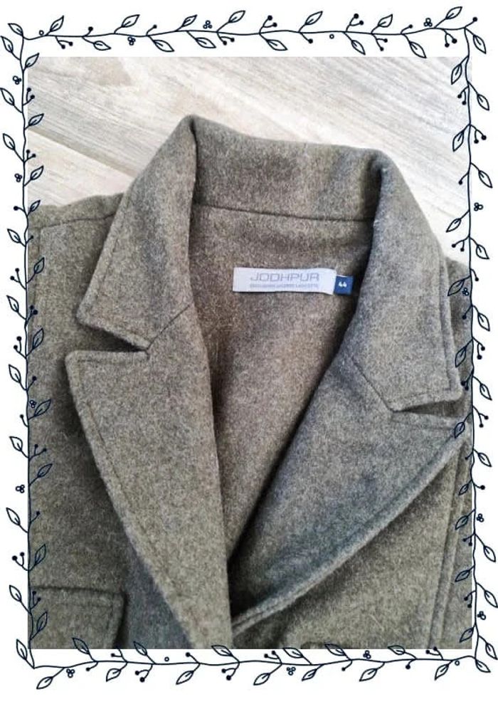 Manteau vert foncé Jodhpur, taille 44 femme, très bon état  80% laine vierge - photo numéro 4