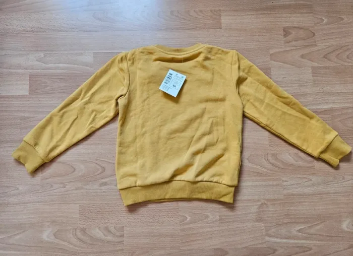 Pull jaune 8 ans neuf Best friends - photo numéro 2