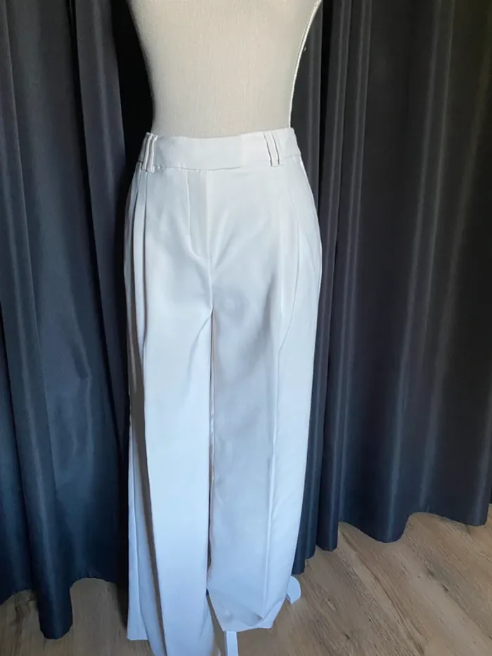 Ensemble Tailleur pantalon avec veste sans manches - photo numéro 10