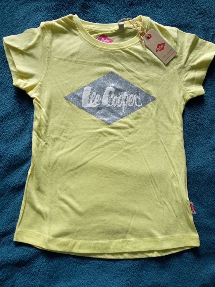Tee-shirt jaune Lee Cooper en 10 ans