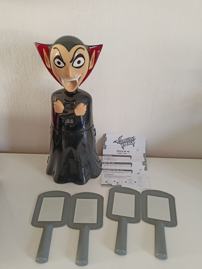 Vampires attack Dujardin complet et fonctionne - photo numéro 4