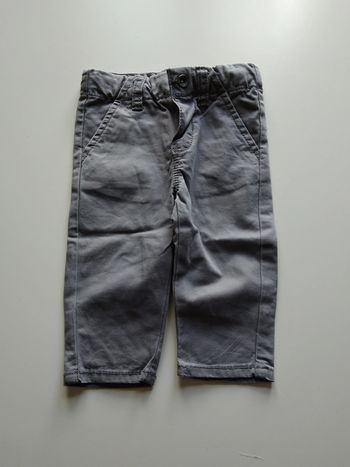 pantalon gris léger Okaidi garcon 3 mois