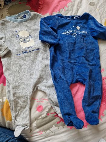 Lot de 2 pyjama 6 mois