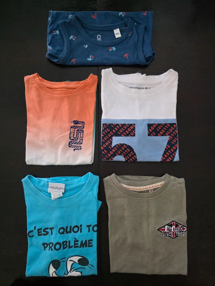 Lot de 4 tee-shirts et 1 debardeur en 6 ans