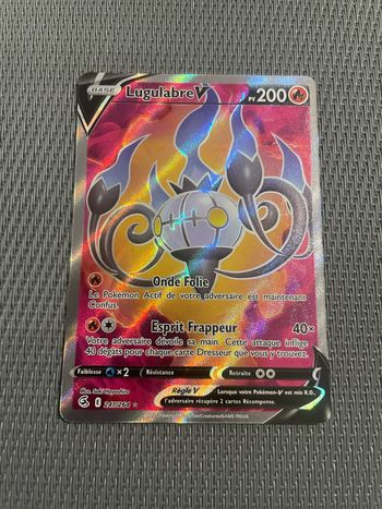 Carte Pokémon Lugulabre V 247/264 Poing de Fusion FR