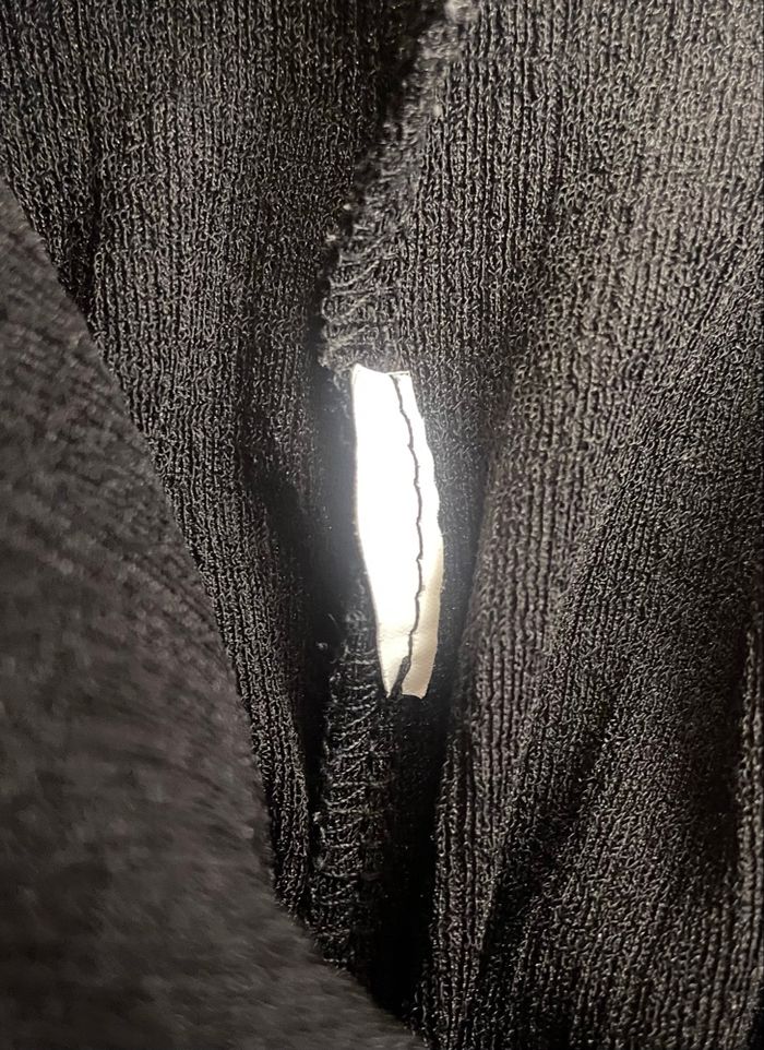 Haut frou-frou noir »Zara »manches longues - photo numéro 7