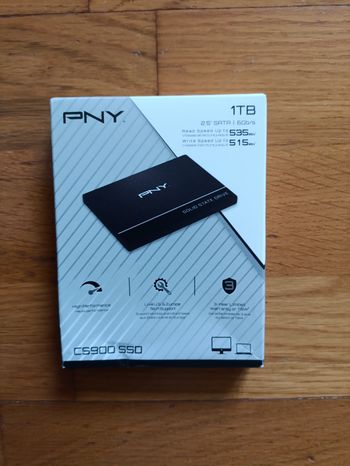 Disque dur SSD 1TB PNY neuf sous scellé