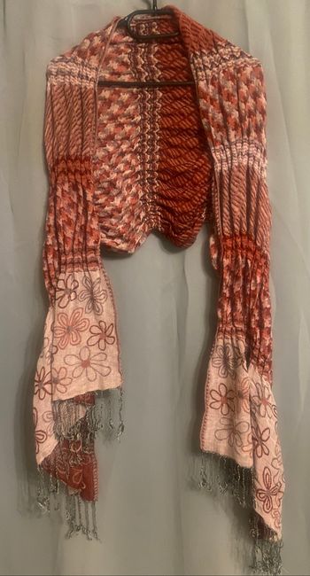 Grande écharpe à motifs rouges/bordeaux