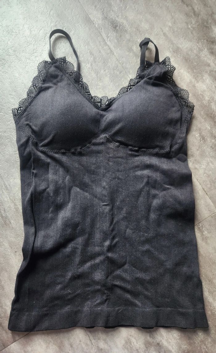 Top brassière
