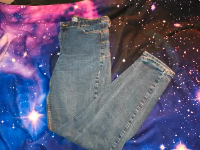 Jean skinny Kiabi taille 44 - photo numéro 5