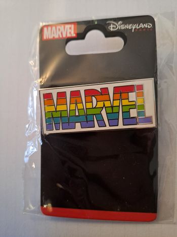 Pin's disney Marvel Rainbow