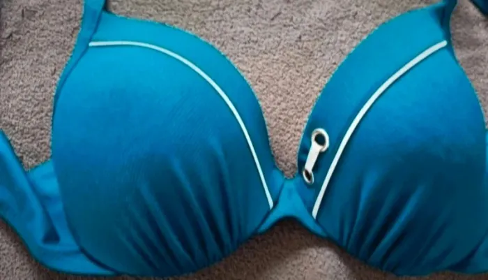 Soutien gorge maillot de bain Darjeeling taille 80 E - photo numéro 2