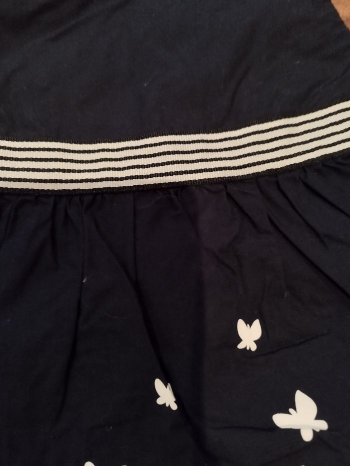 Robe 👗 été tex 6 mois - photo numéro 2