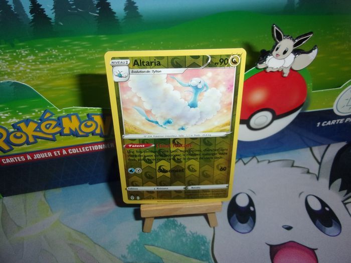 carte Pokémon Altaria 106/203 évolution céleste reverse holo FR