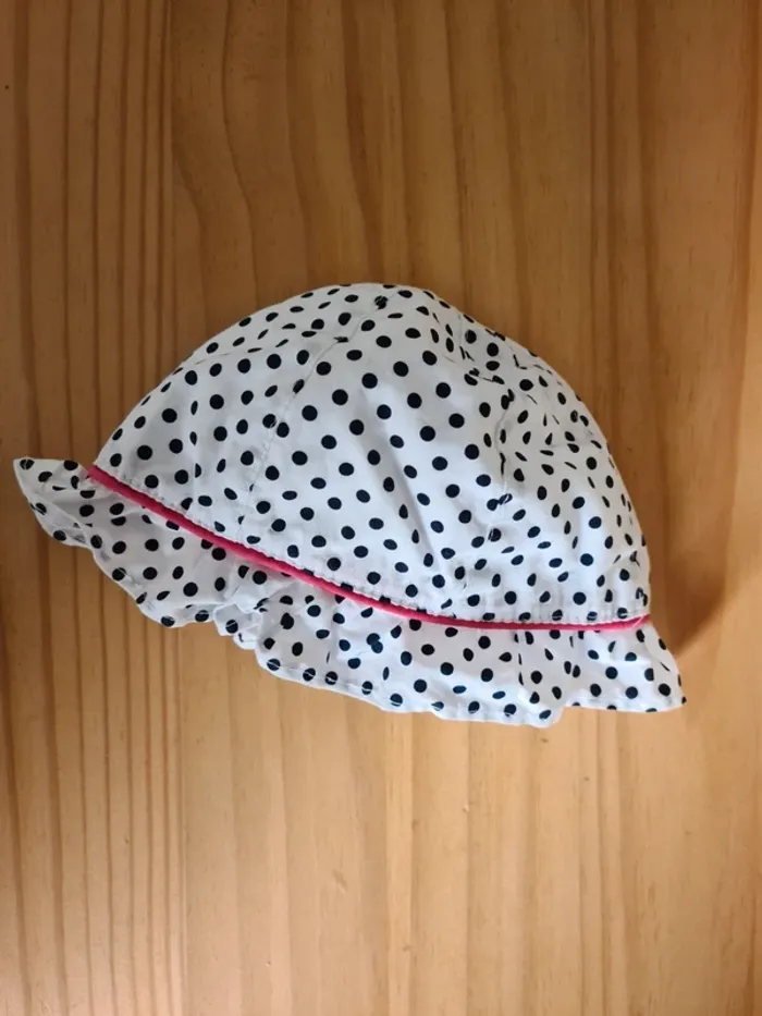 Chapeau 45 cm  kiabi
