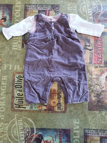 Ensemble salopette chicco 3 mois