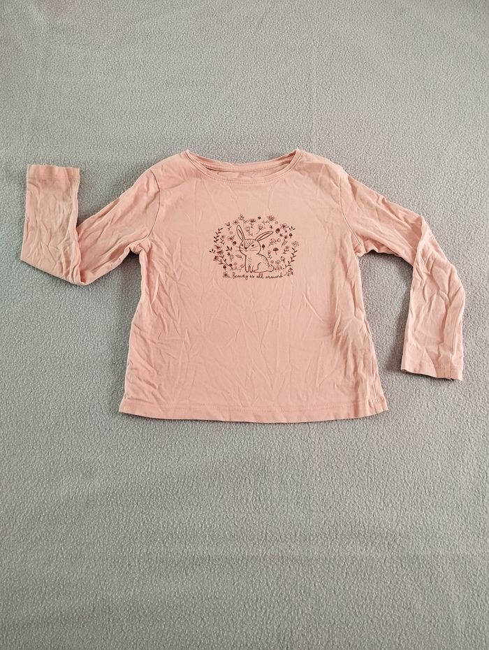 * T-shirt rose lapin violet manches longues sequins T3A Kiabi - photo numéro 1