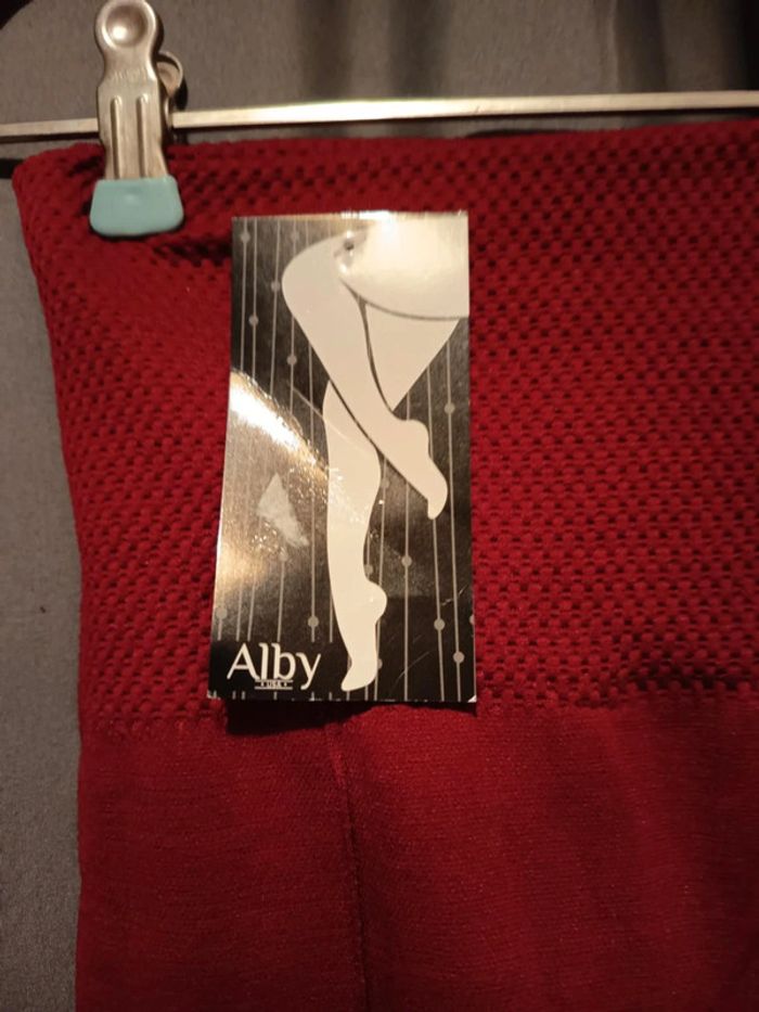 Legging, fushia . Marque Alby . Chaud un peu polaire intérieur. Matière spandex et polyester. - photo numéro 2