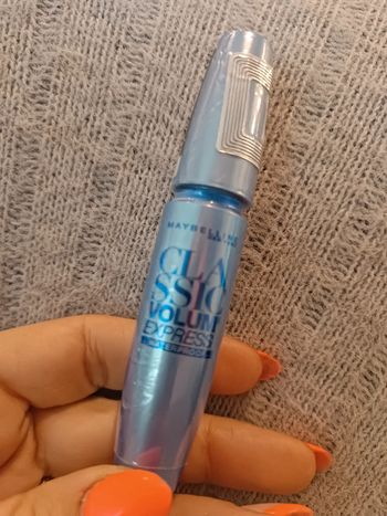 Mascara Maybelline classic volum' express waterproof neuf