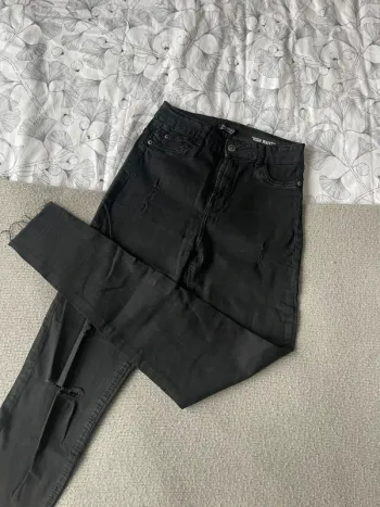 Jean noir Bershka