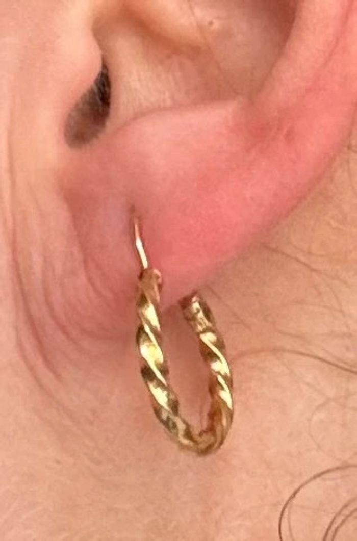 Belle paire de boucles d’oreilles «créoles » torsadées en or 18 carats femme TBE - photo numéro 5