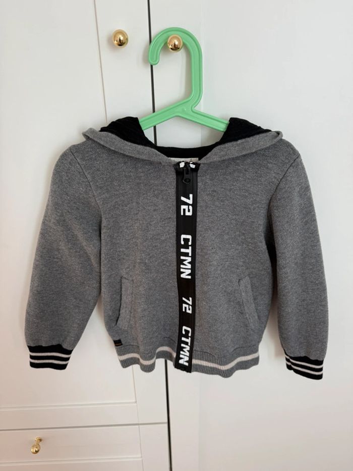 Gilet zippé à capuche catimini 5 ans