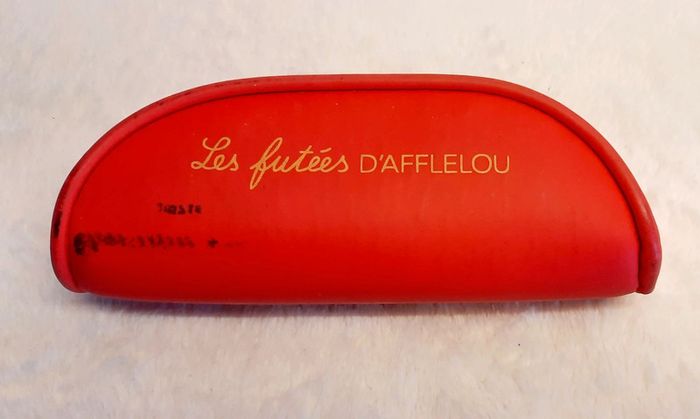 Lunette de soleil - photo numéro 2