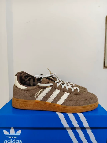 Adidas Handball taille 41