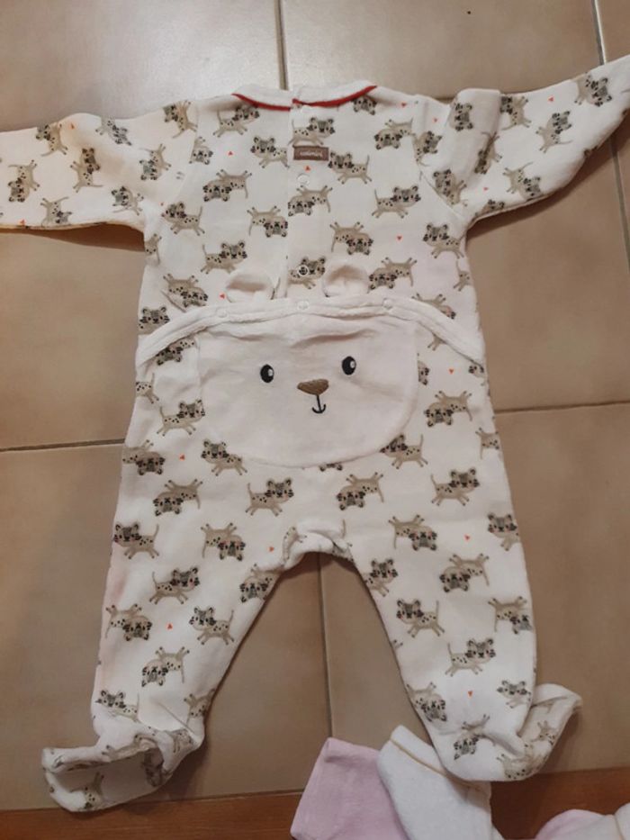 Pijama chat velour neuf 3 mois - photo numéro 2