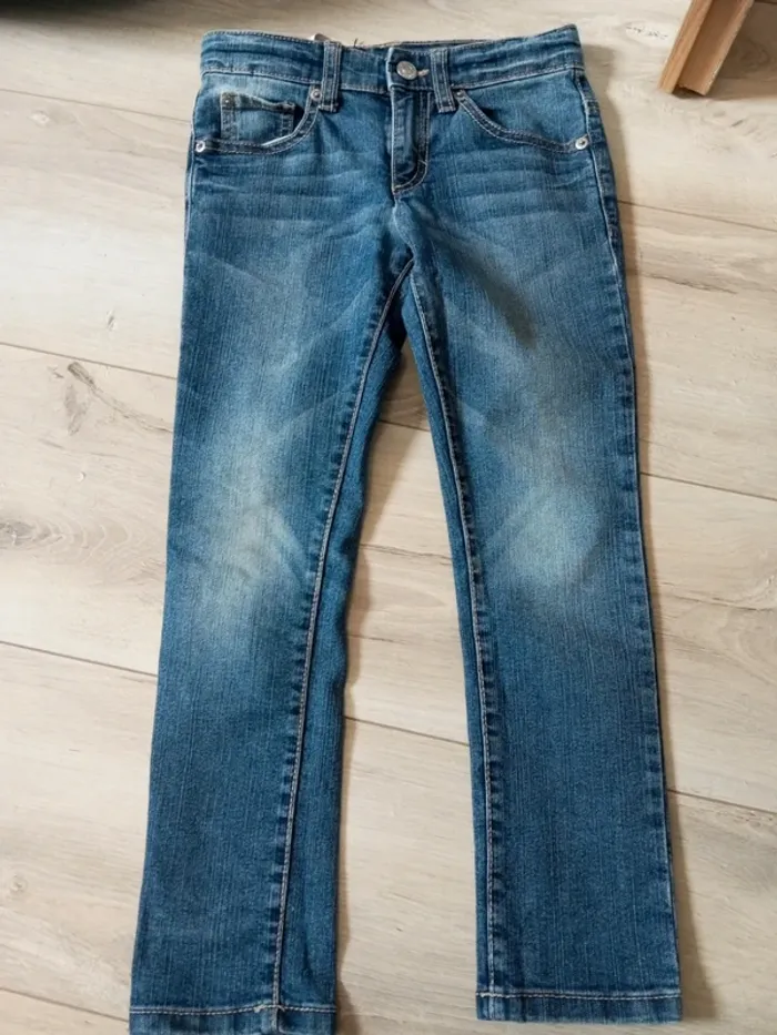 Jean 6-7 ans