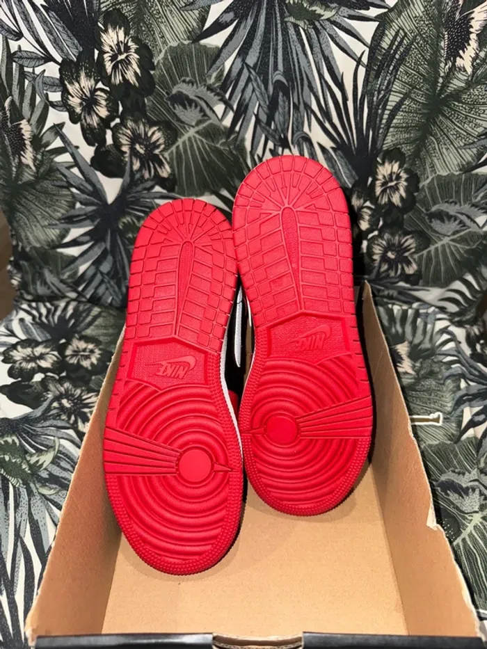 Air Jordan 1 mid - photo numéro 6