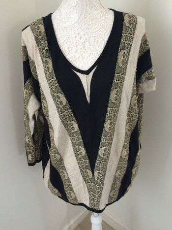 Pull neuf taille S/M