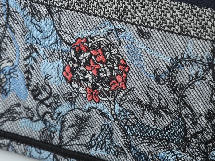 Dior Book Tote  0175 - photo numéro 4