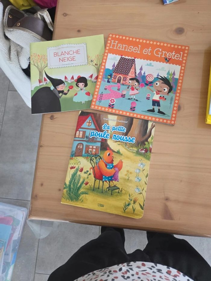 3 petites livres conte