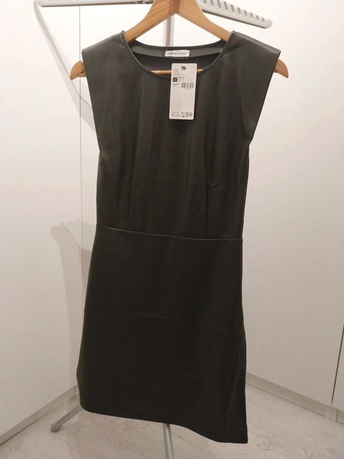 Robe cache cache simili cuir neuve