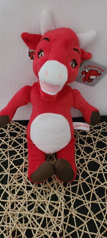Peluche publicitaire Vache qui rit ICNP La vache qui rit rouge fromage