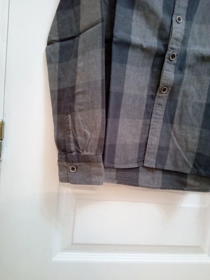 Chemise carreaux T.10 ans - Kiabi - photo numéro 6