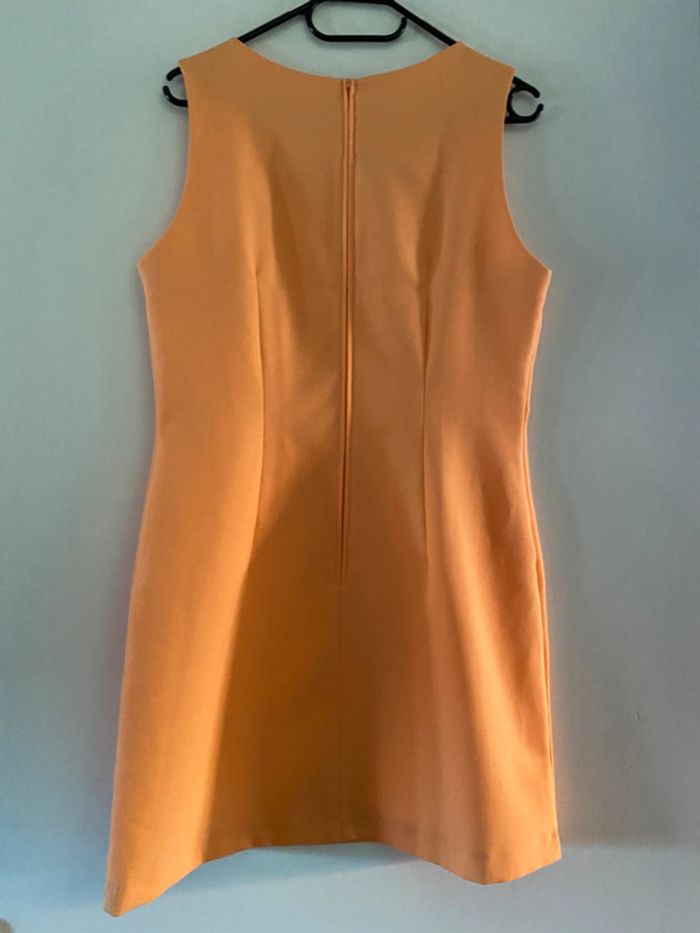 Robe couleur abricot - photo numéro 2